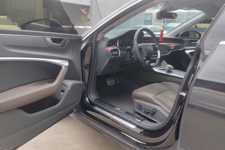 Used Audi A7L 2022 45 TFSI S-line Dream-Building Edition
