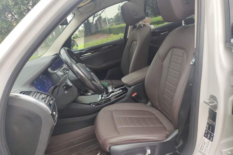 Used BMW X3 2020 xDrive25i M Sport Package Left Front Seat