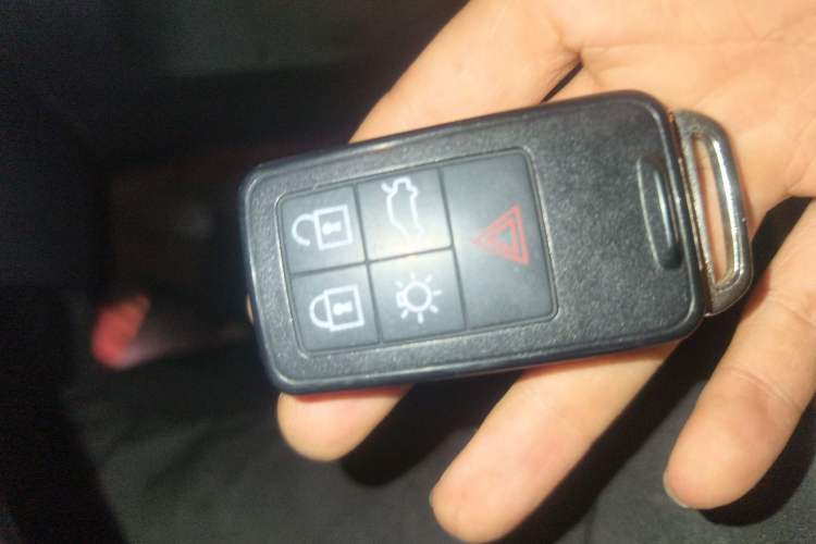 Used Volvo XC60 2015 T5 Smart Edition
