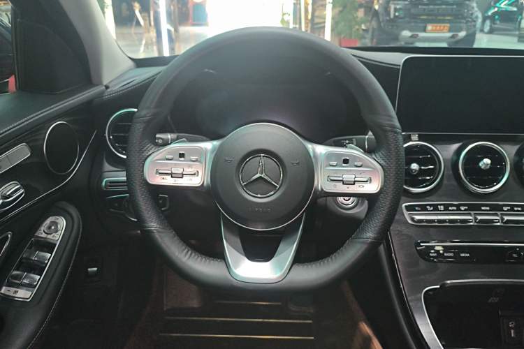 Used Mercedes-Benz C-Class 2020 C 260 L Sport Edition Steering Wheel