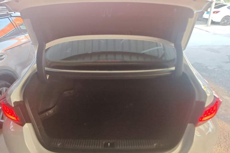 Used BAIC Beijing U7 2019 1.5T CVT New Smart Version China V
