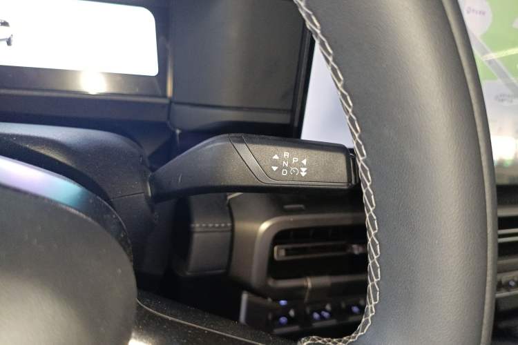 Used Chery Fulwin X3L 2025 Model 205 All-Wheel Drive High-Energy Edition
