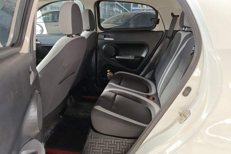 Used ORA Black Cat 2022 301km Base Version Ternary Lithium
