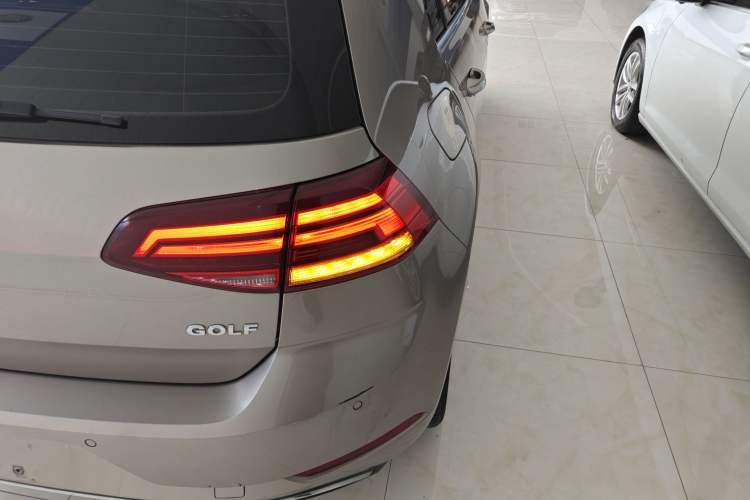 Used Volkswagen Golf 2019 1.6L Automatic Comfort Model China V Standard