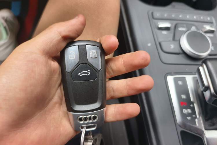 Used Audi A4L 2018 30th Anniversary Edition 40 TFSI Trendy Model
