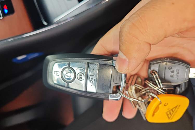 Used Lincoln Aviator 2021 3.0T V6 Four-Wheel Drive Luxury Edition Vehicle Key