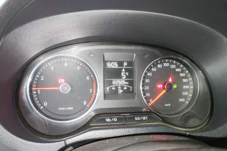 Used Volkswagen Polo 2014 1.6L Automatic Comfort Edition