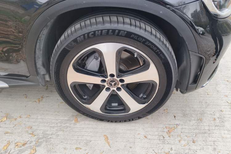 Used Mercedes-Benz GLC 2022 Refreshed GLC 260 L 4MATIC Dynamic Edition