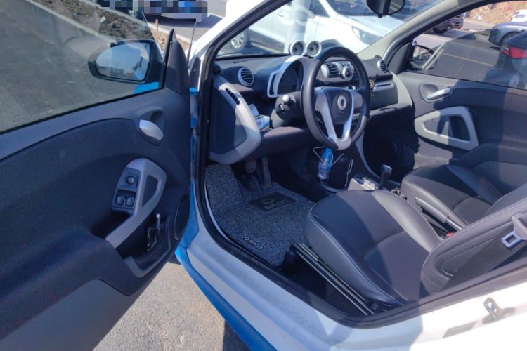 Used smart fortwo 2013 1.0 MHD Hardtop Ice Edition Special Version
