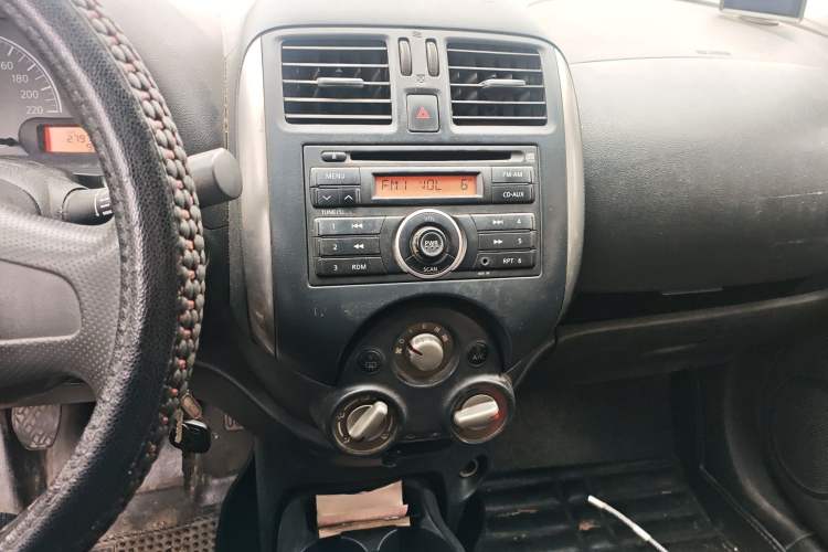 Used Nissan Sunny 2011 1.5XE Manual Comfort Edition
