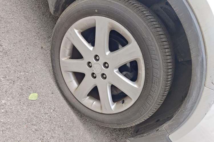 Used Buick Encore 2014 1.4T Automatic Two-Wheel Drive Urban Elite Model