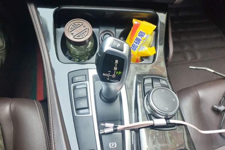 Used BMW 5 Series 2014 525Li Luxury Design Package