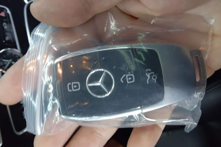 Used Mercedes-Benz E-Class (Import) 2017 E 200 Coupe