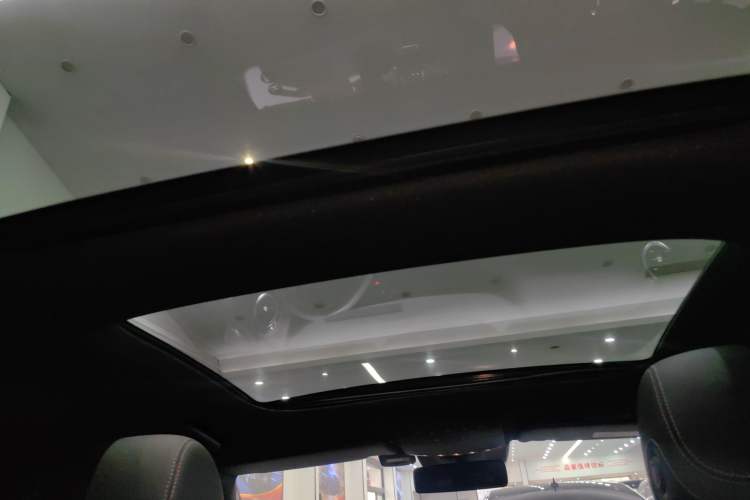 Used Mercedes-Benz E-Class 2017 Restyled E 300 Sport Edition