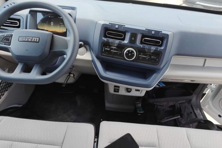 Used SRM New Energy E3L 2024 Standard 6-Seater Bus
