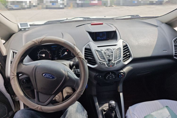 Used Ford EcoSport 2013 1.5L Manual Comfort Model
