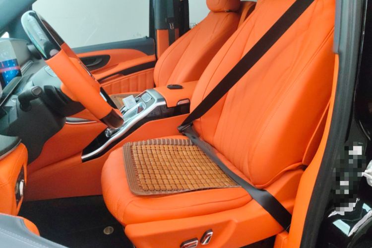 Used Mercedes-Benz Vito 2024 2.0T Elite Version 8 Seats