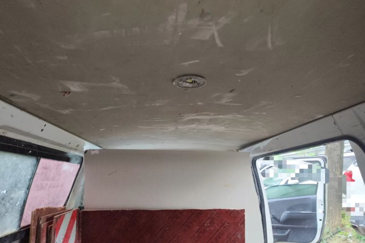 Used Foton Scenic G7 2020 2.4L Commercial Version Short Wheelbase Flat-Top 4-Seater Van China VI Emission Standard 4K22D4M