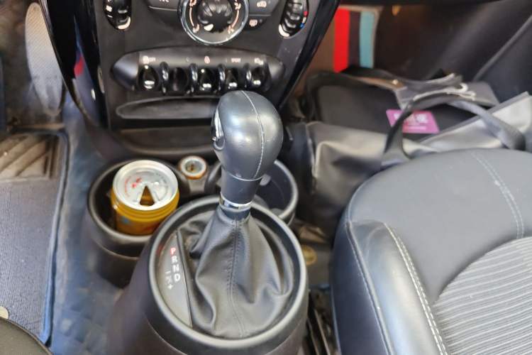 Used MINI Countryman 2016 1.6T COOPER ALL4 Fun Equipment Enthusiast Gear Lever