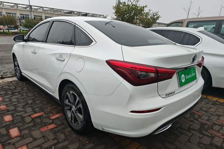 Used CHANGAN Eado 2018 High-Energy Edition 1.6L GDI Manual Pioneer Model China V Standard Exterior 2