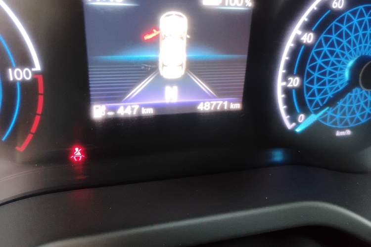 Used Hongqi E-QM5 2024 450km Range Commuter Version Odometer Close Up