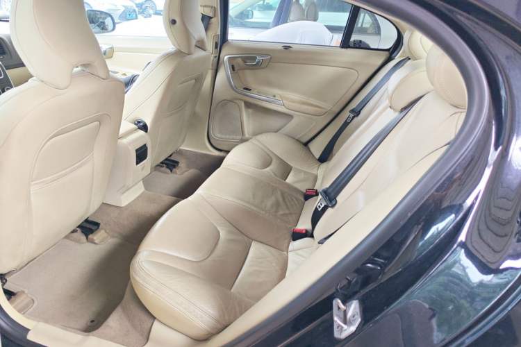 Used Volvo S60 2014 S60L T5 Intelligent Drive Edition
