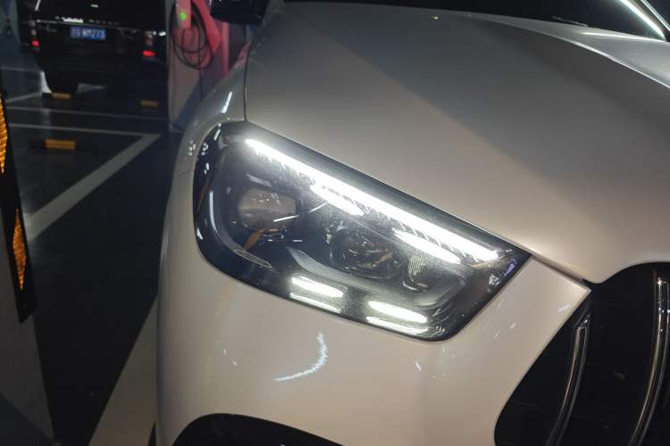 Used Mercedes-Benz GLE AMG 2024 AMG GLE 53 4MATIC+ Right Front Headlight