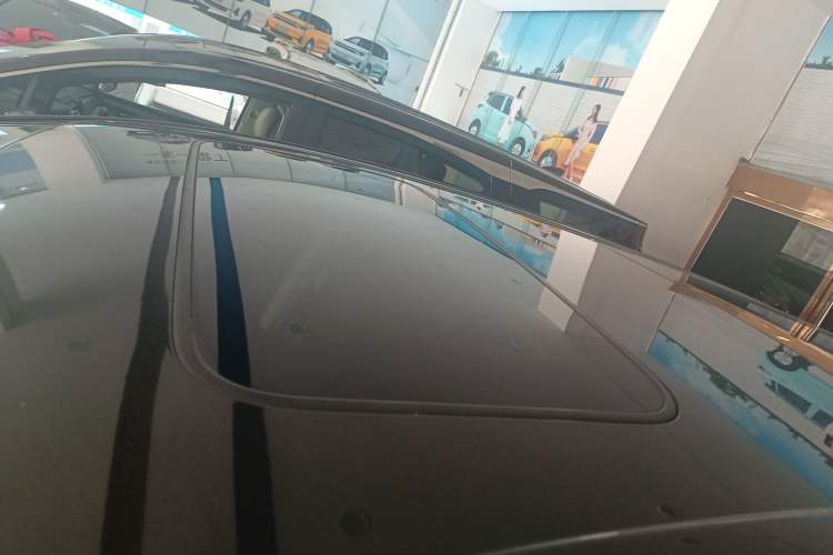 Used Honda Elysion 2016 2.4L Style Edition
