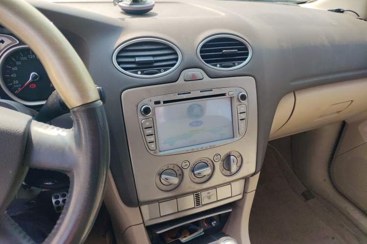 Used Ford Focus 2009 Sedan 1.8L Manual Comfort Model