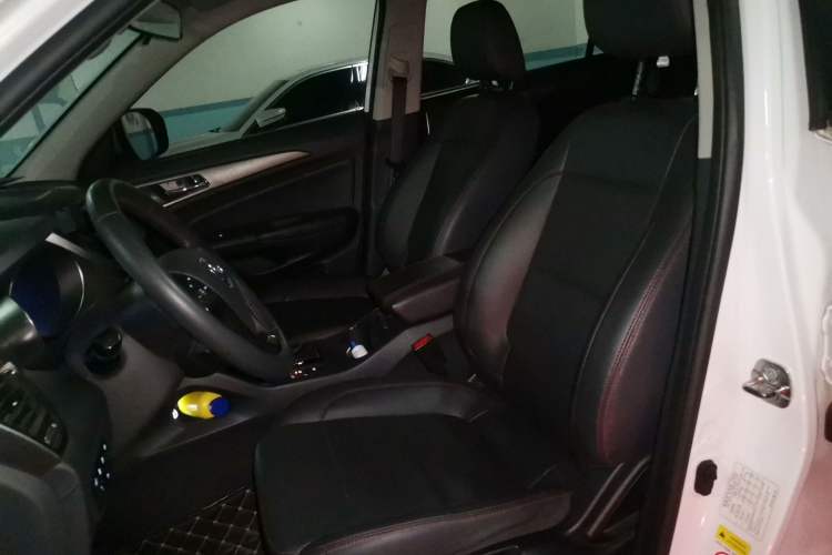 Used CHANGAN CS75 2016 1.8T Automatic Elite Model China V Standard
