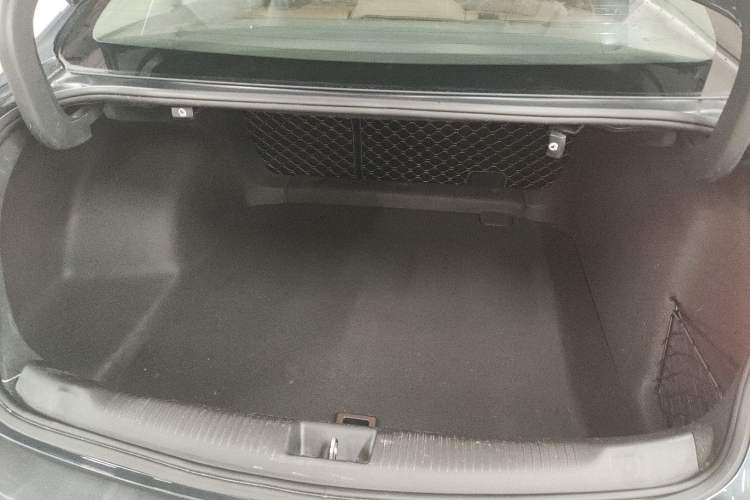 Used Buick Regal 2019 20T Elite Version China VI Standard Trunk