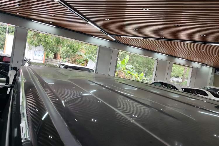 Used Toyota Vellfire 2021 Crown Dual-Engine 2.5L HV Prestige Edition
