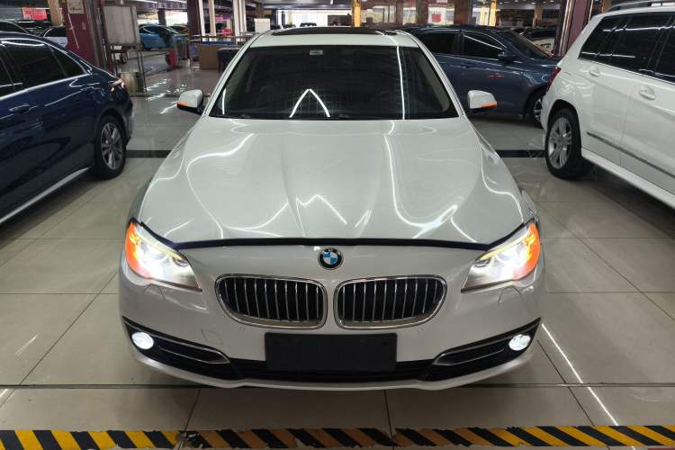 Used BMW 5 Series 2014 525Li Luxury Design Package