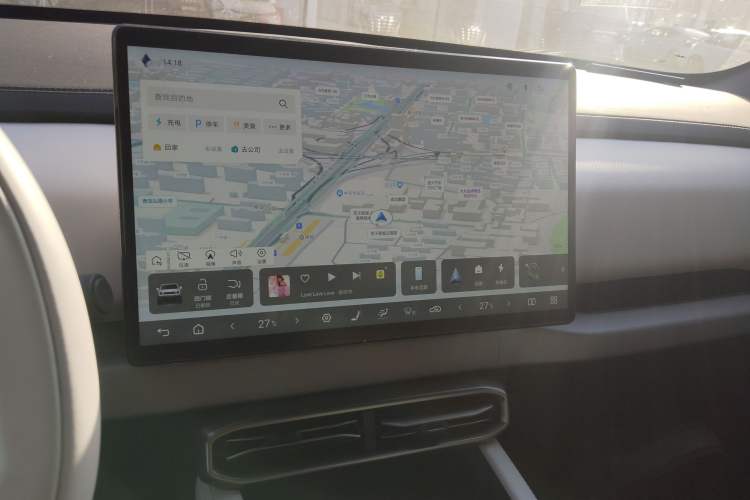 Used Formula Leopard Titanium 3 2025 501 km Range Rear-Wheel Drive Intelligent Driving Max Edition