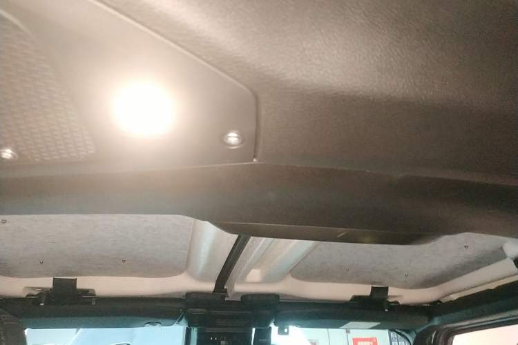 Used Jeep Wrangler 2024 2.0T Sahara Four-Door Edition