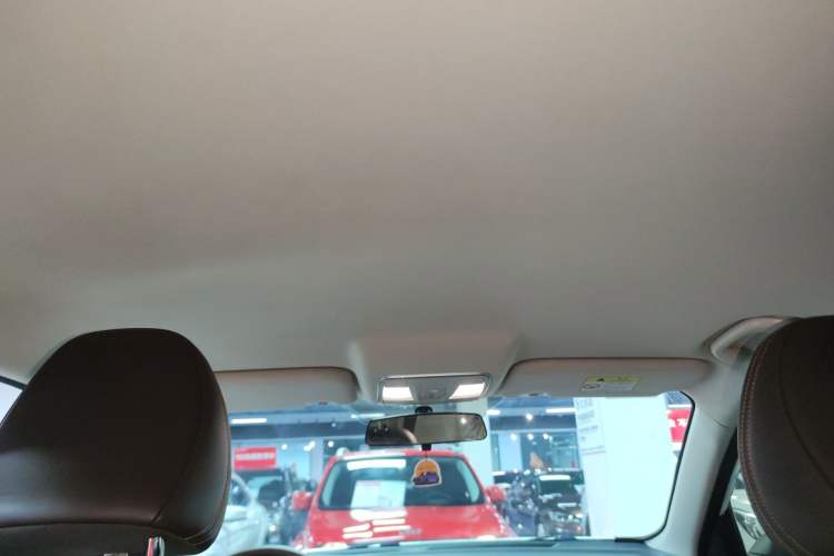 Used CHANGAN CS35PLUS 2019 1.6L Manual E-Link Upgrade Edition
