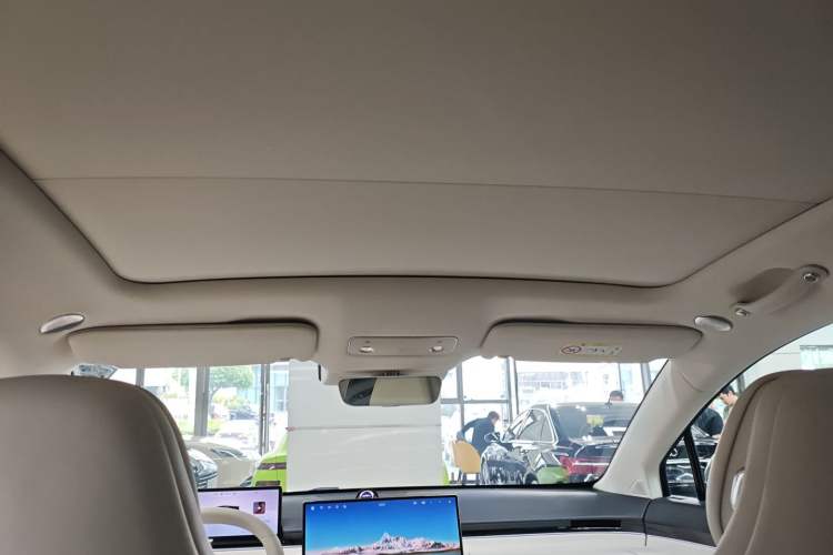 Used Hima Luxeed R7 2026 Model Pure Electric Ultra