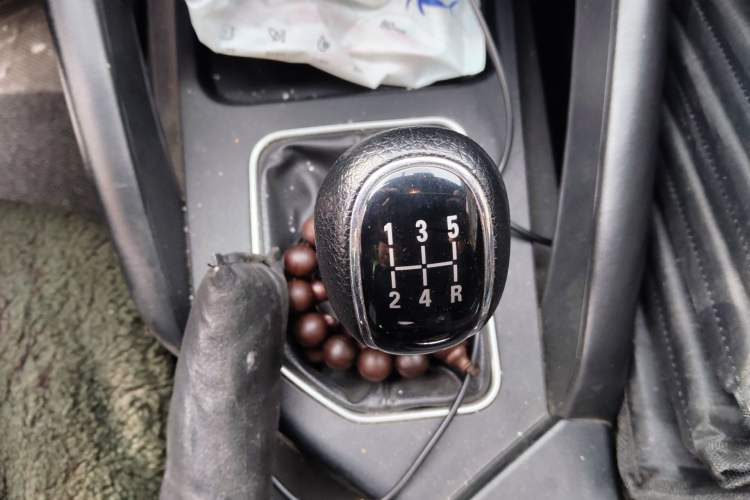 Used Dongfeng Fengon 500 2021 1.5L Manual Enjoyment Model Gear Lever