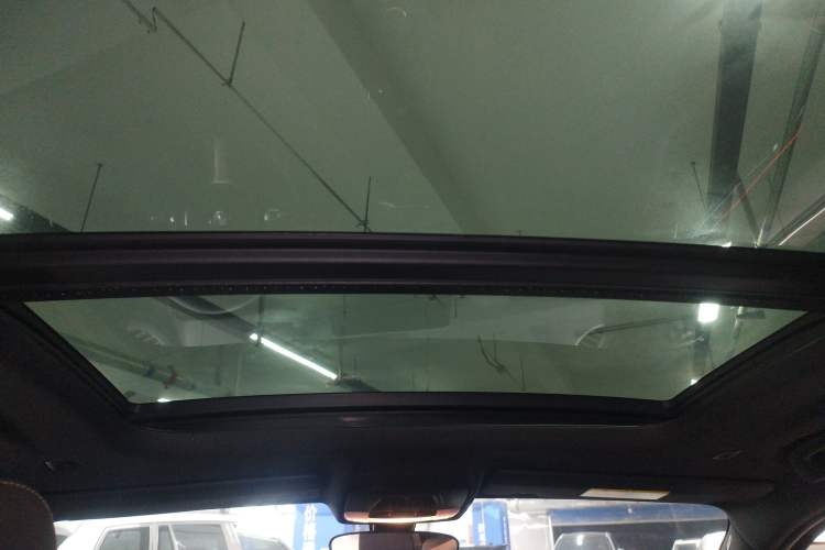 Used BMW X2 2021 sDrive25i Leading Model M Off-Road Package Headliner