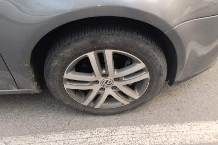 Used Volkswagen Sagitar 2010 1.4 TSI Automatic Luxury Model
