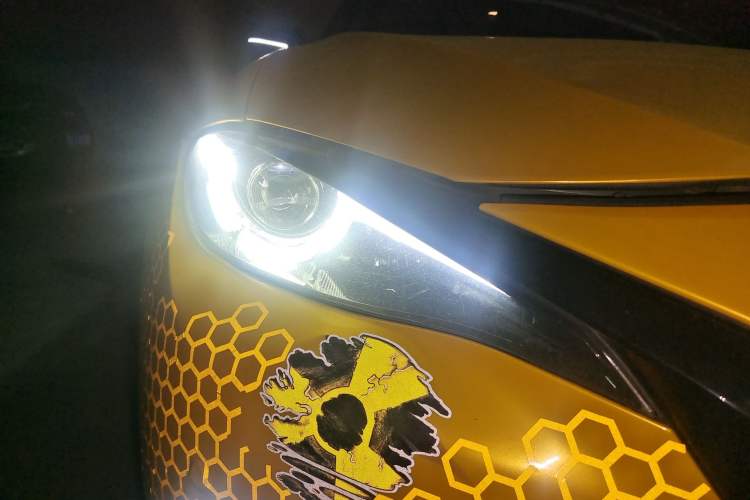 Used Mazda CX-4 2018 2.5L Automatic 4x4 Sky Passion Edition China VI Standard Right Front Headlight