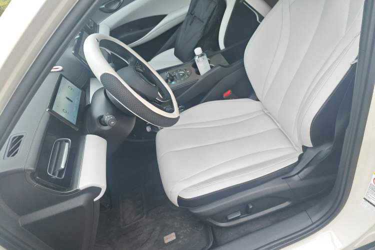 Used BYD Seal 06 New Energy 2024 DM-i 120KM Prestige Model Left Front Seat