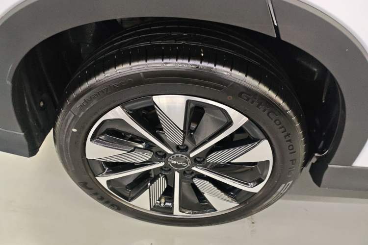 Used BYD Song PLUS New Energy 2025 DM-i Smart Drive 112KM Prestige Model
