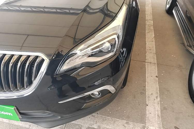 Used Buick Envision 2014 28T Four-Wheel Drive Elite Model Left Front Headlight