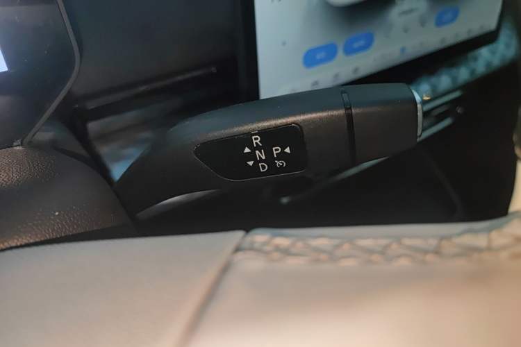 Used JAC Yiwei 3 2023 505km Air
