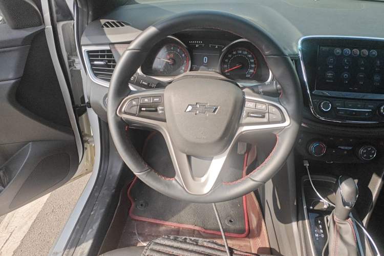 Used Chevrolet Monza 2019 RS 330T Automatic Comfort Edition China VI Standard