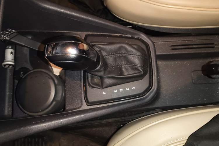 Used Volkswagen Jetta 2019 Dream Edition 1.5L Automatic Fashionable Version
