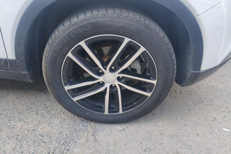 Used Bestune X40 2017 1.6L Automatic Luxury Model
