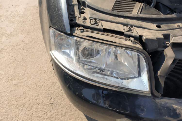 Used Audi A6 2004 1.8T manual base trim
