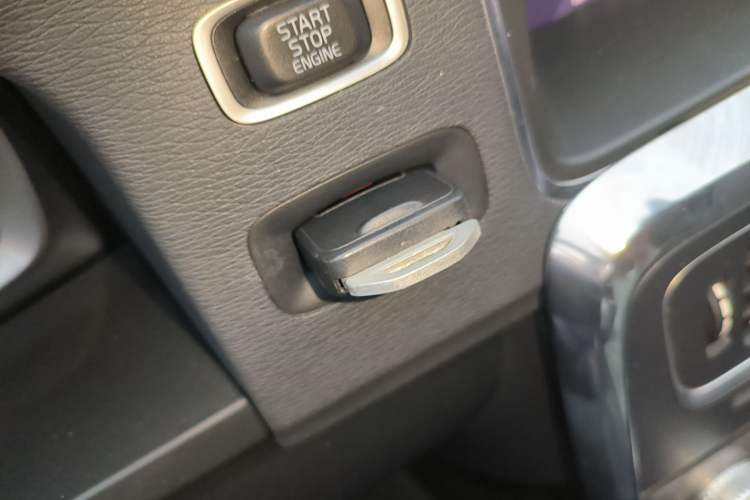 Used Volvo S60 2019 S60L T3 Intelligent Upgrade Edition Vehicle Key